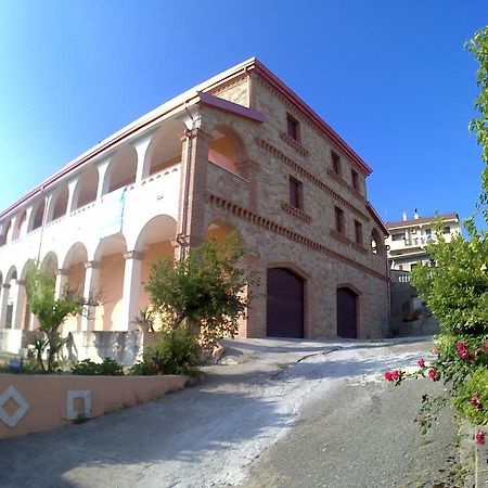 B&B Castello Michelina San Nicola dell'Alto Exterior photo