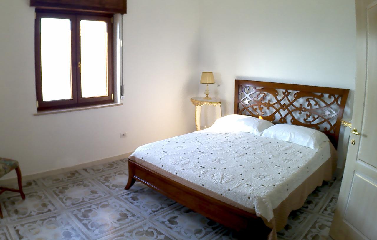 B&B Castello Michelina San Nicola dell'Alto Exterior photo